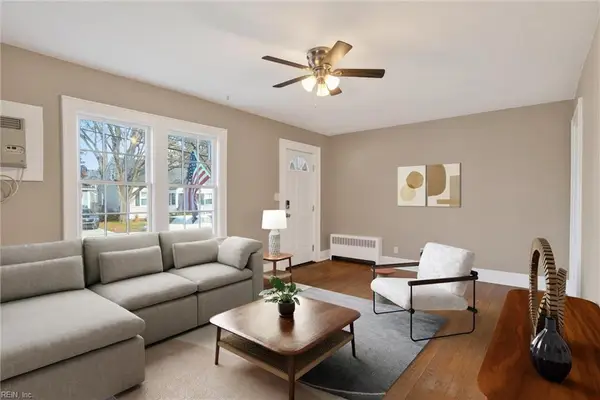 145 W Ocean Avenue, Norfolk, VA 23503