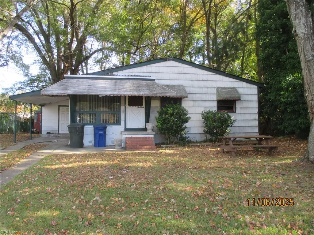 1014 E Russell Court, Newport News, VA 23605 - Image #1