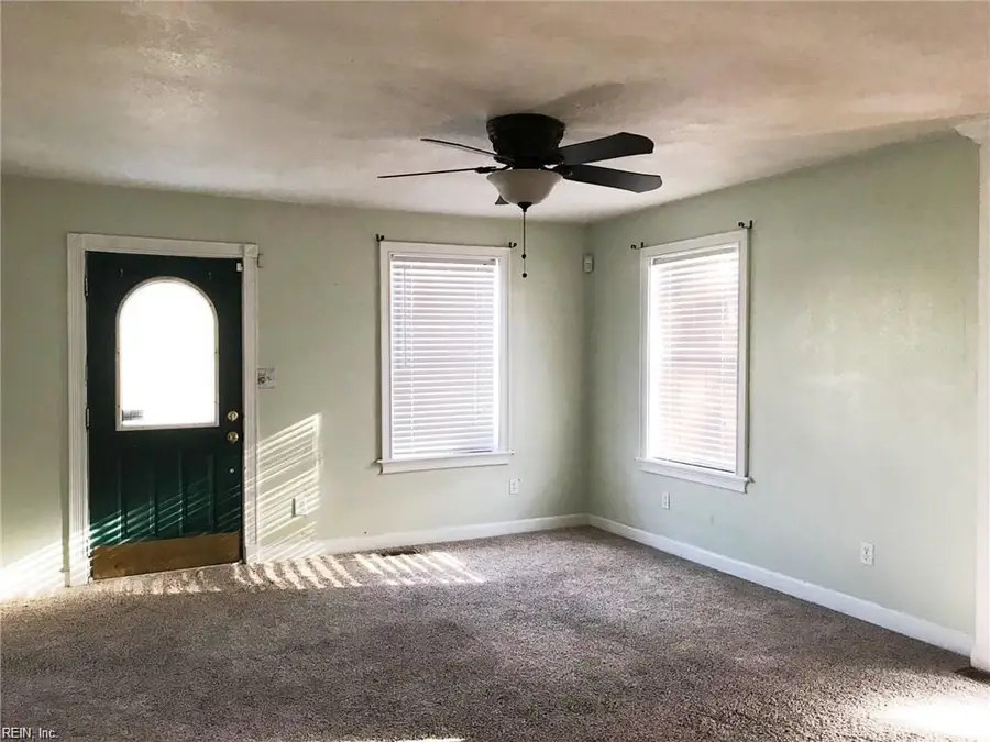 17 Prospect Parkway, Portsmouth, VA 23702 - Image #3