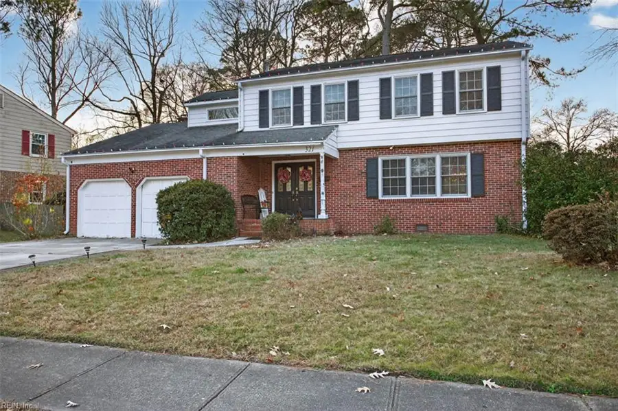 321 Beauregard Heights, Hampton, VA 23669 - Image #2