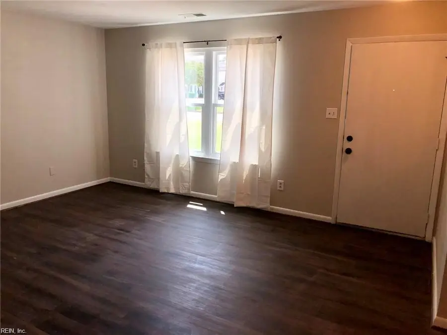 8580 Tidewater Drive, Norfolk, VA 23503 - Image #3