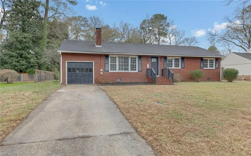 5513 S Greenefield Drive, Portsmouth, VA 23703 - Image #1