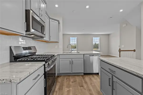 128 Freeman Drive, Hampton, VA 23666