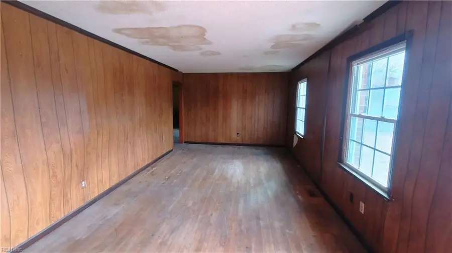 421 Morrison Avenue, Newport News, VA 23601 - Image #2