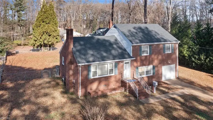 4 Garland Drive, Newport News, VA 23606 - Image #2