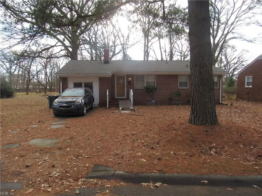 10 W Walker Road, Hampton, VA 23666 - Image #1