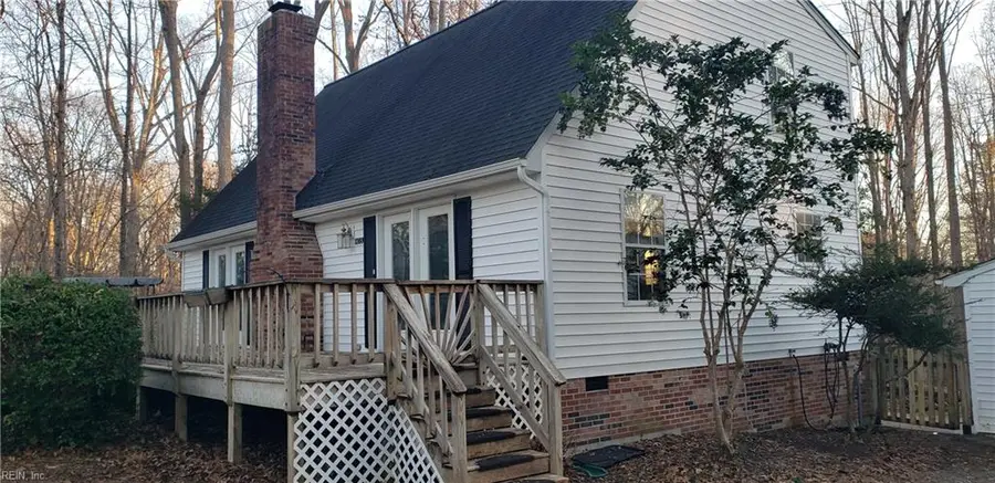 9033 Chriscoe Lane, Gloucester, VA 23061 - Image #2