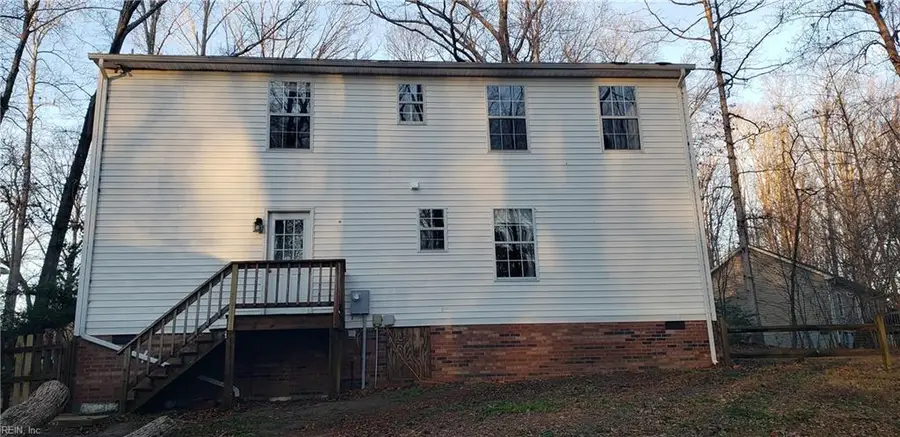 9033 Chriscoe Lane, Gloucester, VA 23061 - Image #3