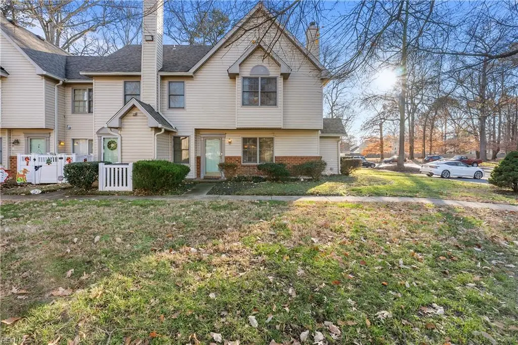 5 Salt Marsh Quay #F, Hampton, VA 23666 - Image #1