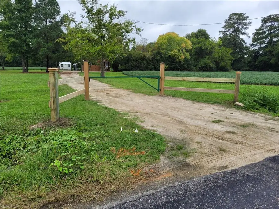 9378 Robins Neck Road, Gloucester, VA 23061 - Image #3