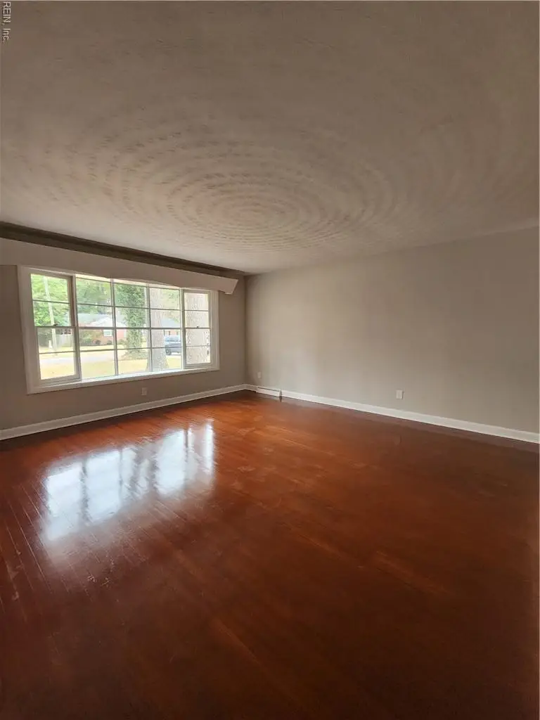 5008 Garner Avenue, Portsmouth, VA 23703 - Image #3