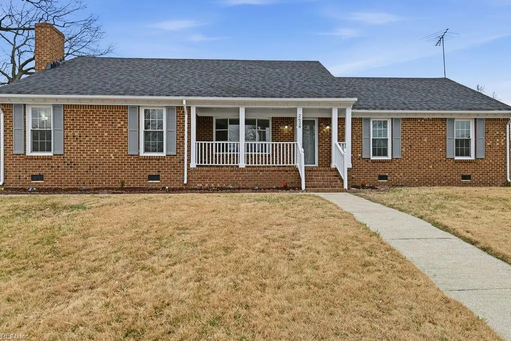 2628 Roundtree Circle, Chesapeake, VA 23323 - Image #1