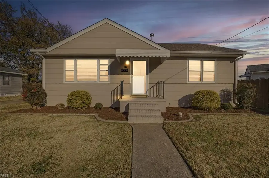 929 Kinglet Avenue, Chesapeake, VA 23324 - Image #2