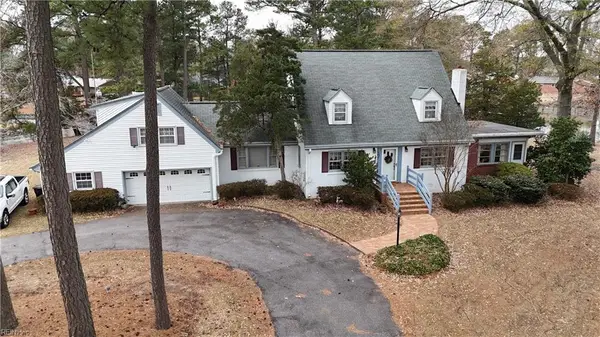 862 E Sparrow Road, Virginia Beach, VA 23464
