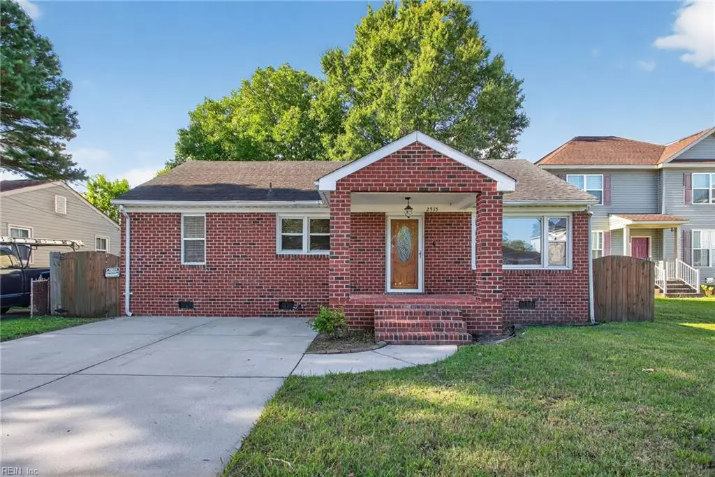 2535 Dexter Street E, Chesapeake, VA 23324 - Image #1