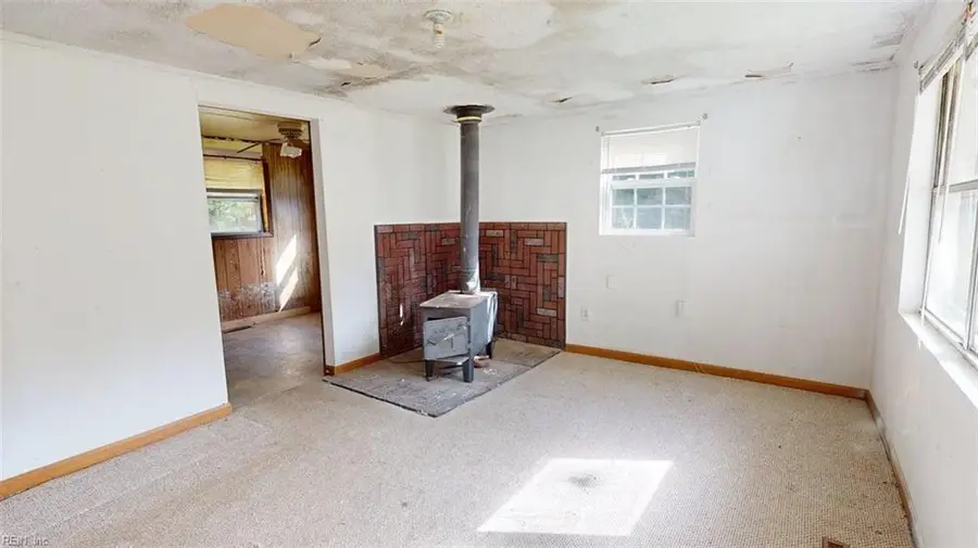 3479 Golden Hill Road, Elberon, VA 23846 - Image #2