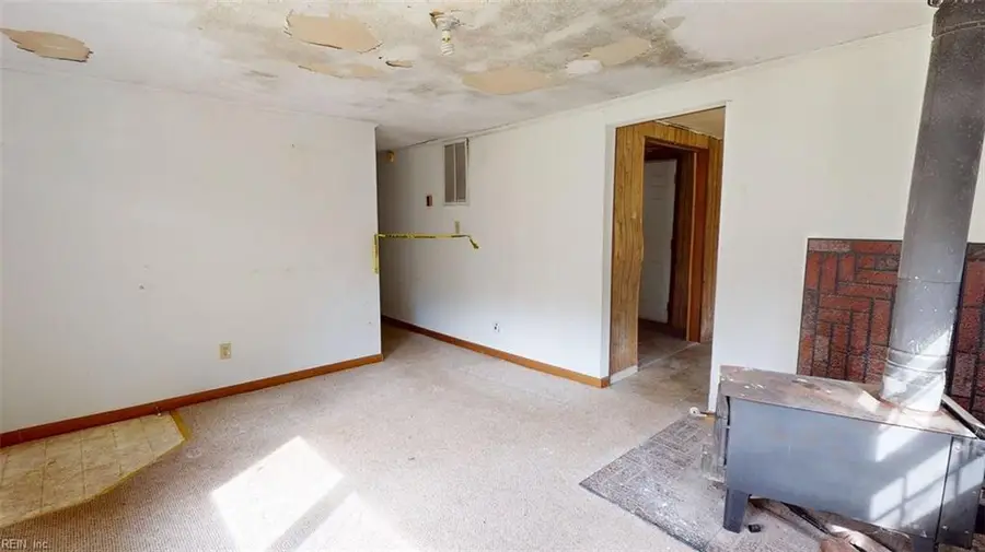 3479 Golden Hill Road, Elberon, VA 23846 - Image #3