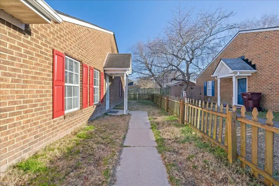 3610 Whitechapel Arch, Chesapeake, VA 23321 - Image #2