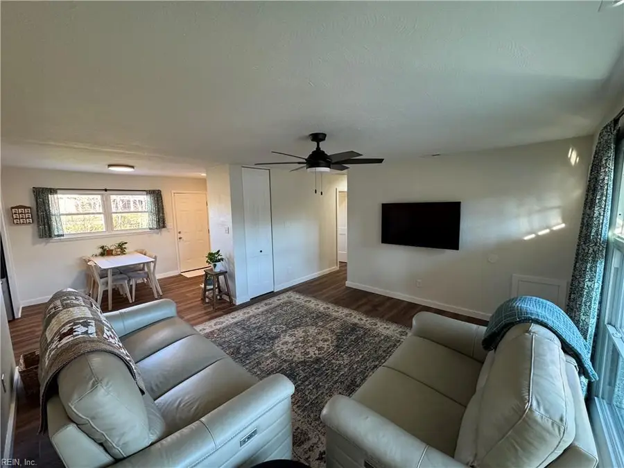 701 Linda Court, Virginia Beach, VA 23455 - Image #3