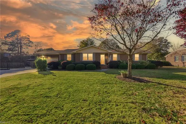 2848 Meadowview Road, Chesapeake, VA 23321