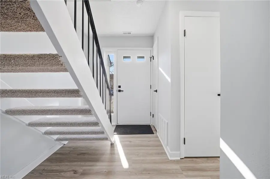 3675 Sylvan Lane, Virginia Beach, VA 23453 - Image #2