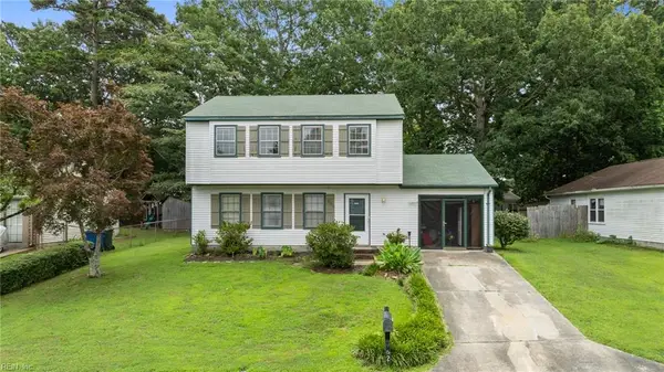 962 Red Oak Circle, Newport News, VA 23608