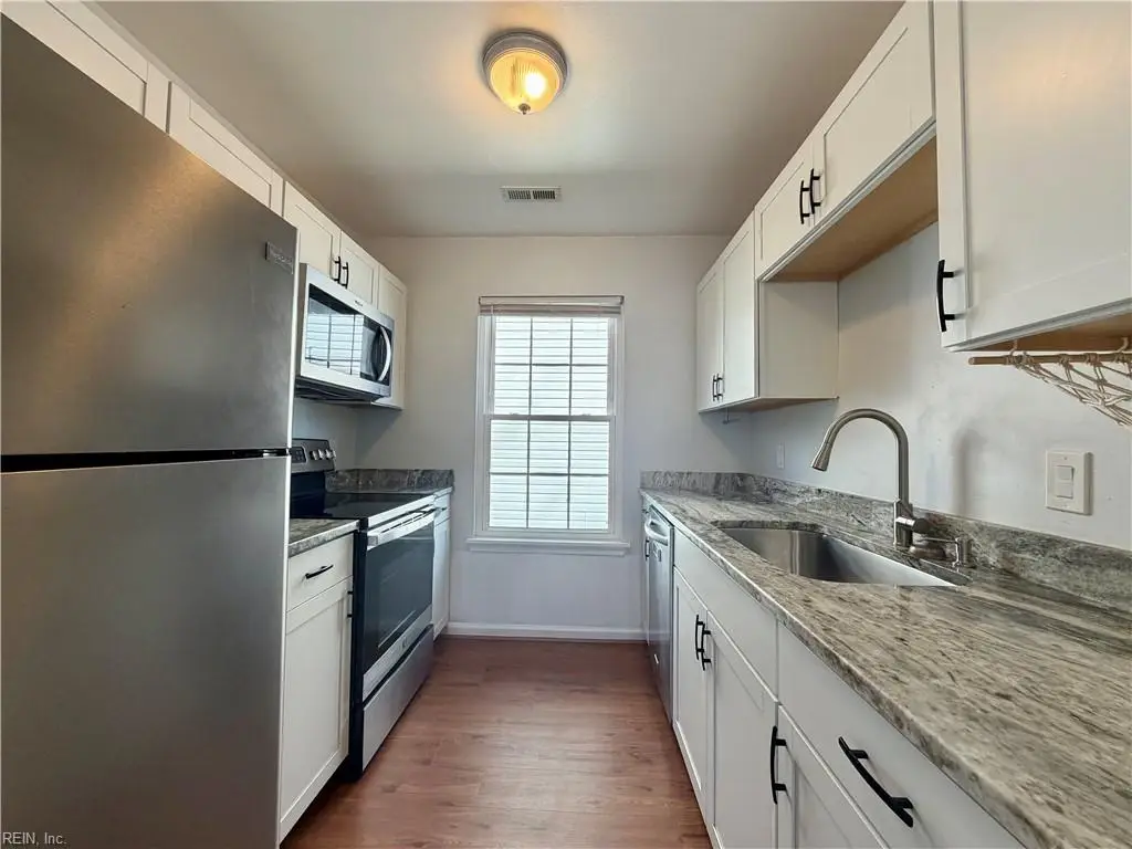 604 Fernwood Farms Road, Chesapeake, VA 23320 - Image #1