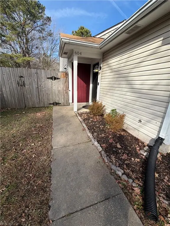 604 Fernwood Farms Road, Chesapeake, VA 23320 - Image #3