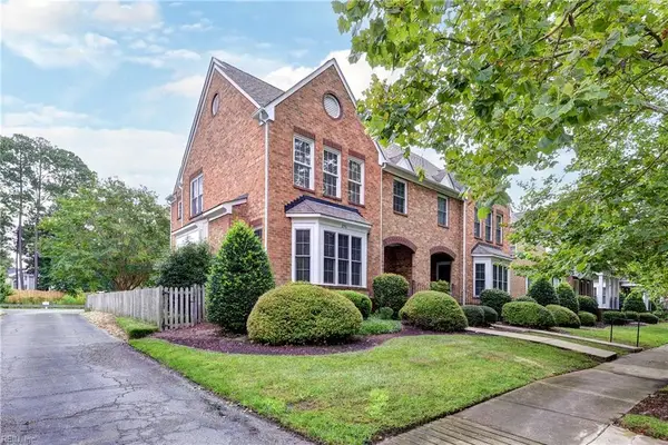 296 Walt Whitman Avenue, Newport News, VA 23606