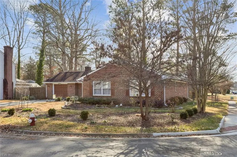700 Pelham Drive, Newport News, VA 23608 - Image #2