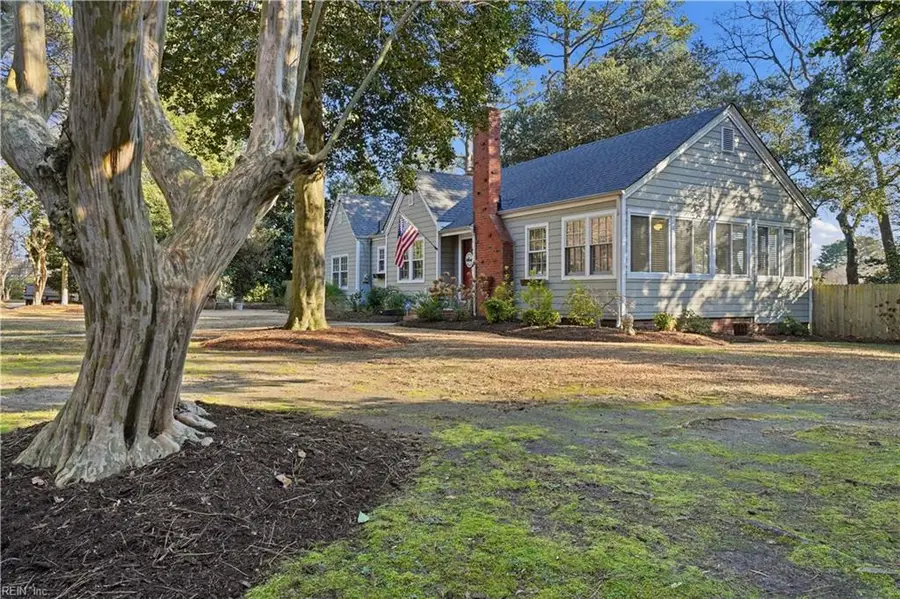 119 Dover Circle, Norfolk, VA 23505 - Image #2