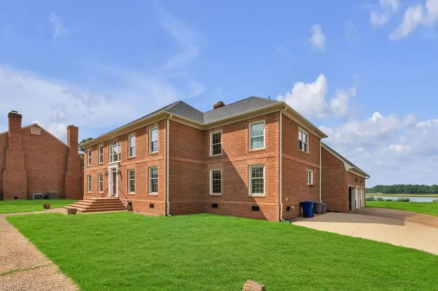 702 Lipton Drive, Newport News, VA 23608 - Image #3