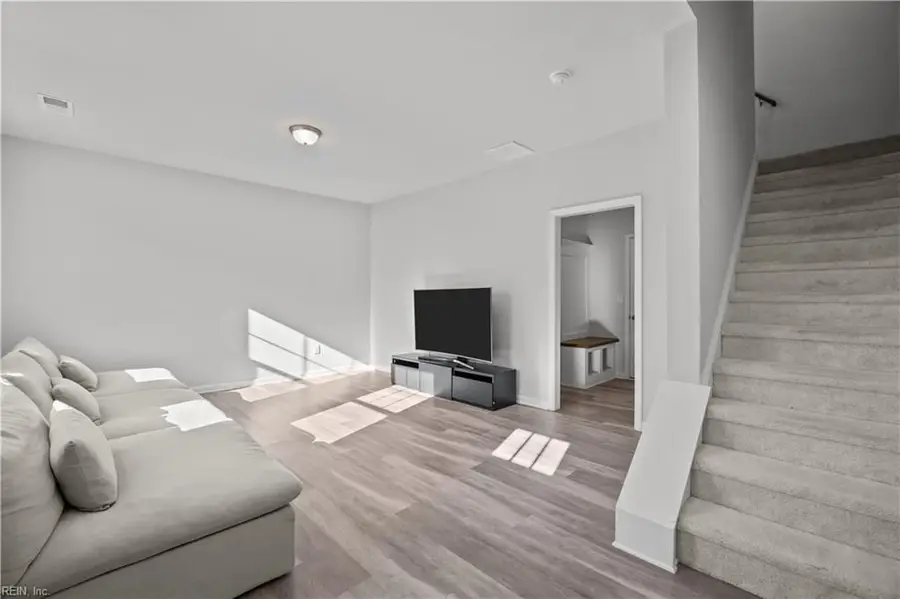 409 Asuza Street, Chesapeake, VA 23323 - Image #3