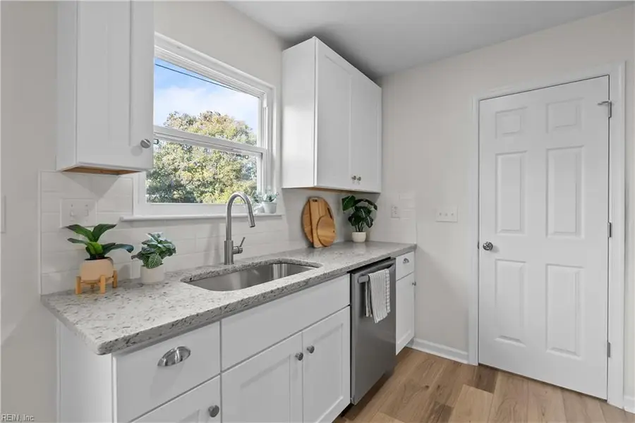 5593 Stonehaven Drive, Virginia Beach, VA 23464 - Image #3