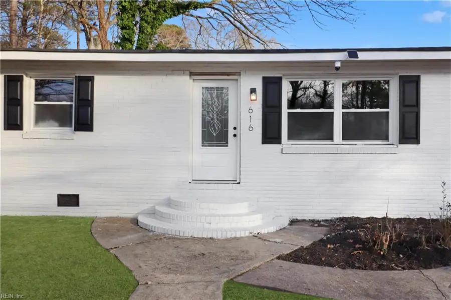 616 S Rosemont Road, Virginia Beach, VA 23452 - Image #2
