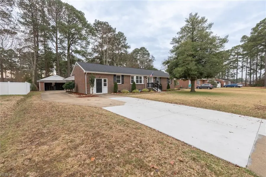 413 Bobby Jones Drive, Portsmouth, VA 23701 - Image #3