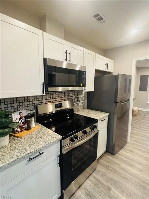 924 Wickford Drive, Chesapeake, VA 23320 - #3