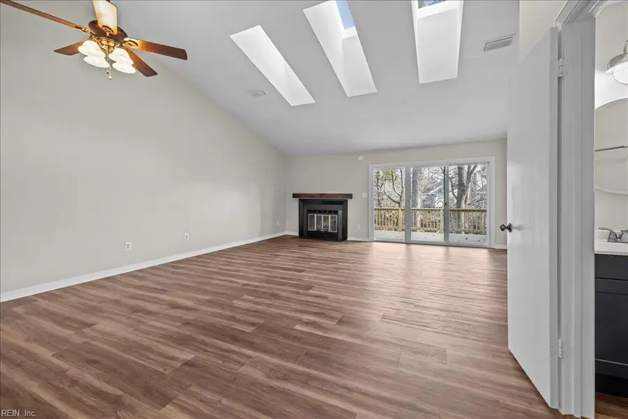 2718 Seashore Cove, Virginia Beach, VA 23454 - Image #3