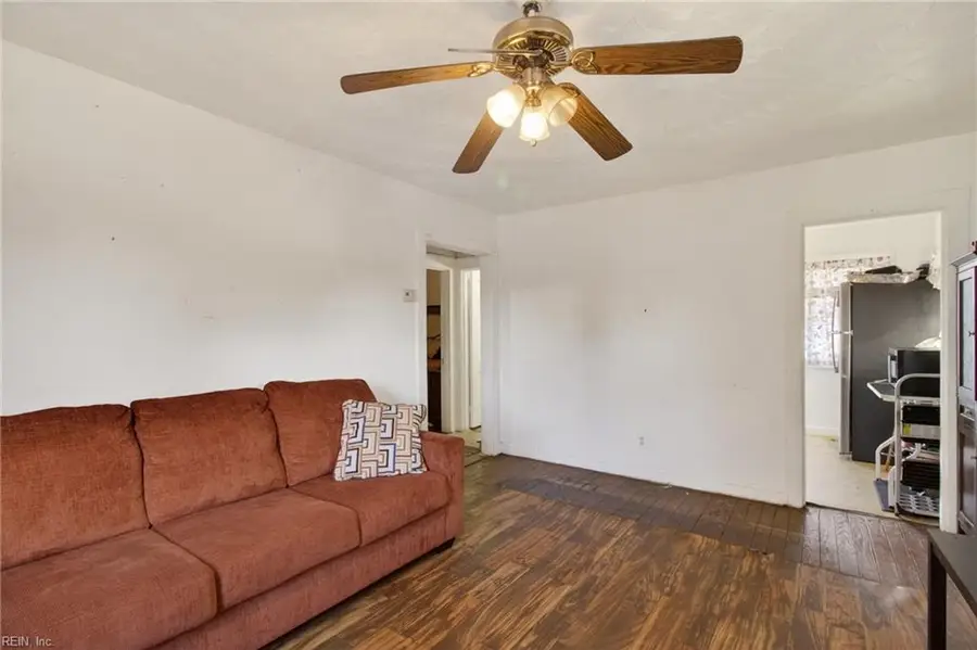 606 Quail Avenue, Chesapeake, VA 23324 - Image #3