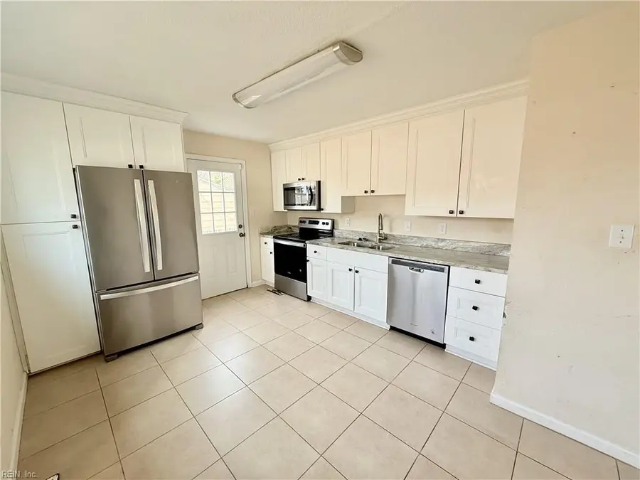 3241 Florence Street, Virginia Beach, VA 23452 - Image #3