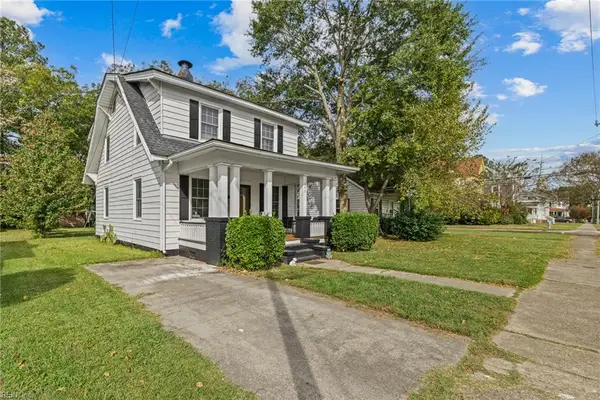 203 Saint James Avenue, Suffolk, VA 23434