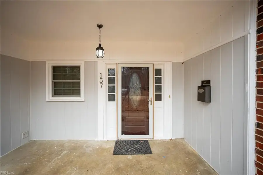 157 Highwood Circle, Newport News, VA 23608 - Image #2