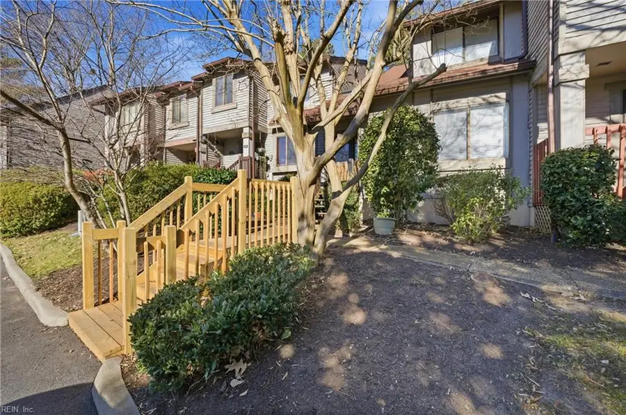 114 Inland View Drive, Newport News, VA 23603 - Image #3