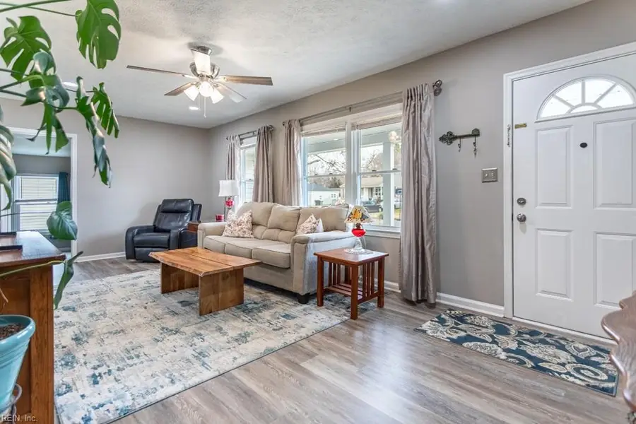 32 Westmoreland Drive, Hampton, VA 23669 - Image #3