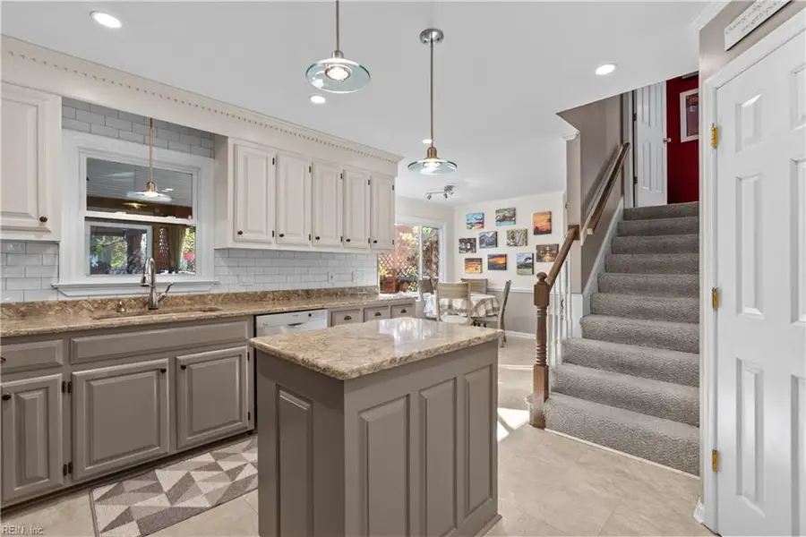 821 Baydon Lane, Chesapeake, VA 23322 - Image #3