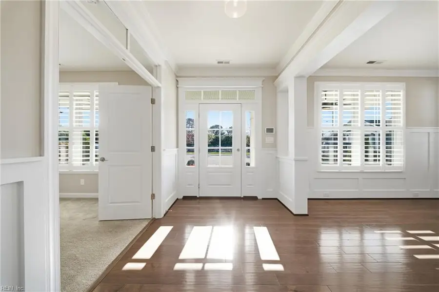 4413 Taylor Pl Place, Virginia Beach, VA 23455 - Image #2