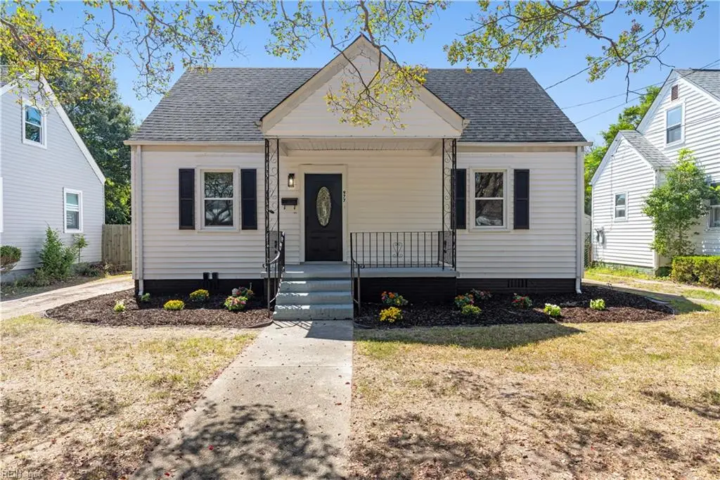 977 Wolcott Avenue, Norfolk, VA 23513 - Image #1
