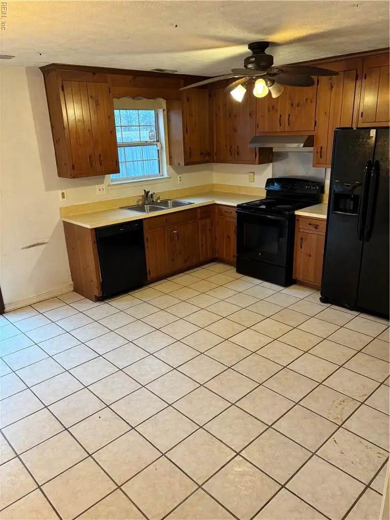 507 Michael Irvin Drive, Newport News, VA 23608 - Image #3