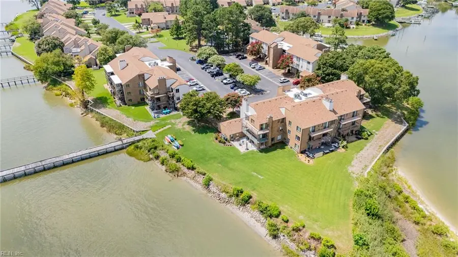 4239 Hatton Point Lane #35, Portsmouth, VA 23703 - #3