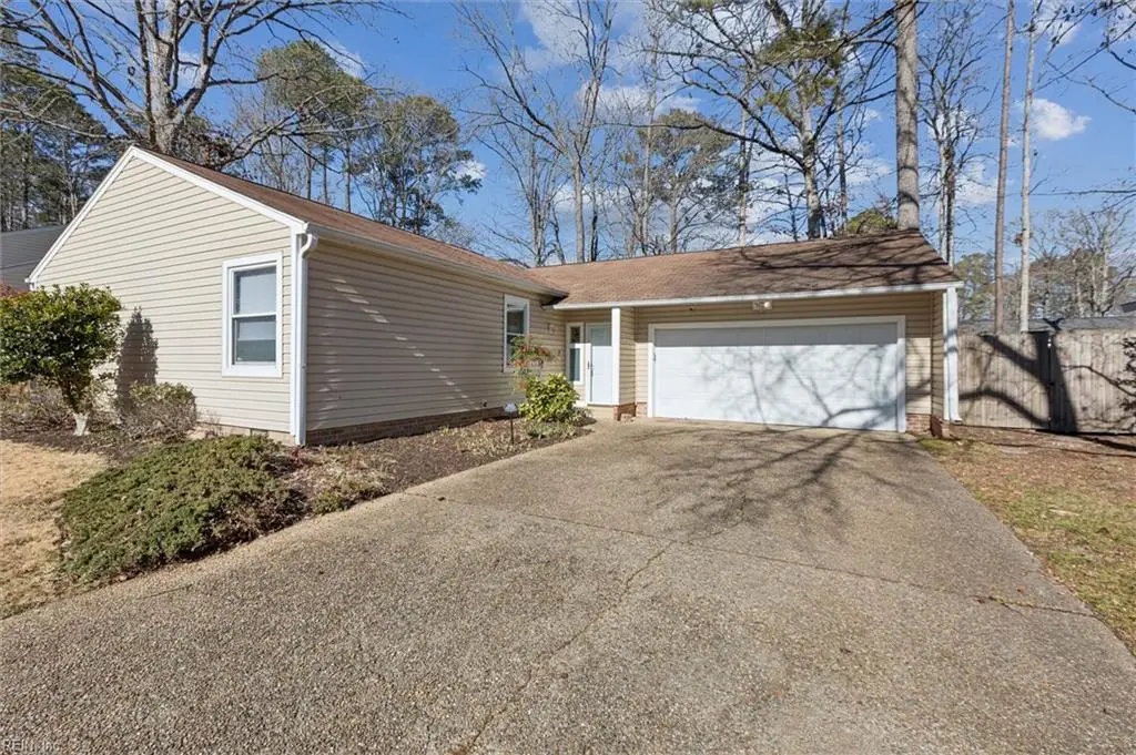 317 Hearthstone Way, Newport News, VA 23608 - Image #1